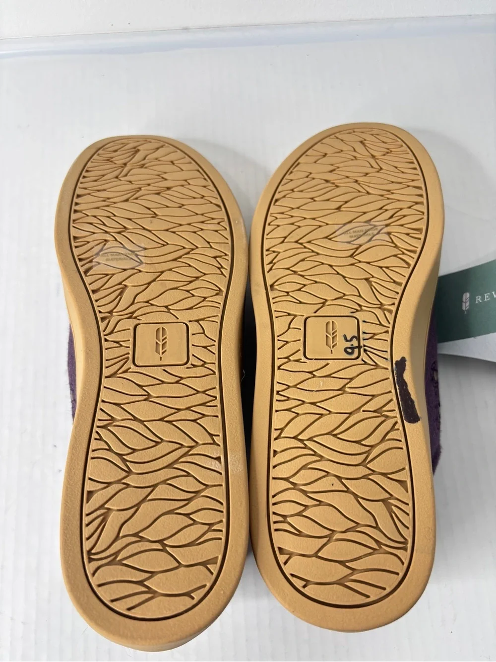 Revitalign Malibu Sparkle Sneakers Shoe Size 9.5 Orthotic Footbed Slip-On NEW!
